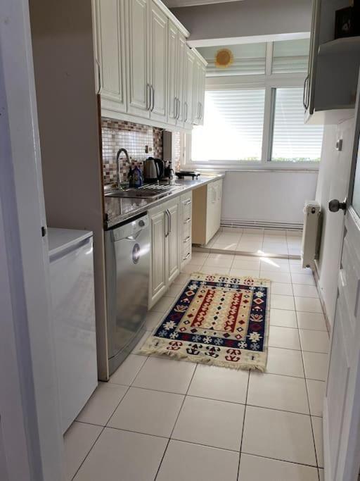 Appartement Bagdat Caddesi'ne Cok Yakin Huzurlu Ve Rahat Ev Istambul
